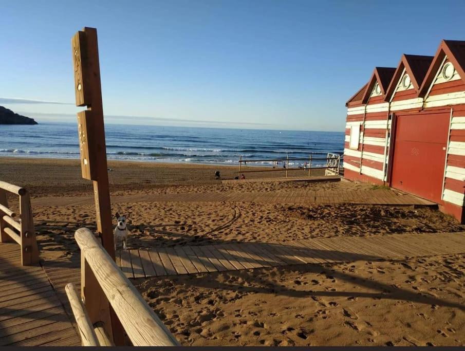 Apartamento Entero Con Desayuno Incluido Y Parking Gratuito, A 3 Km De Playa Con Aire Acondicionado Muskiz Exterior foto
